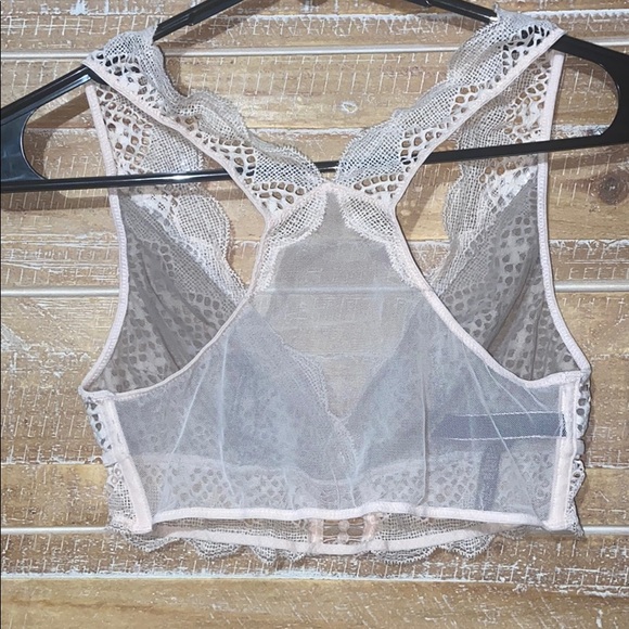 VS bralette - Picture 3 of 3